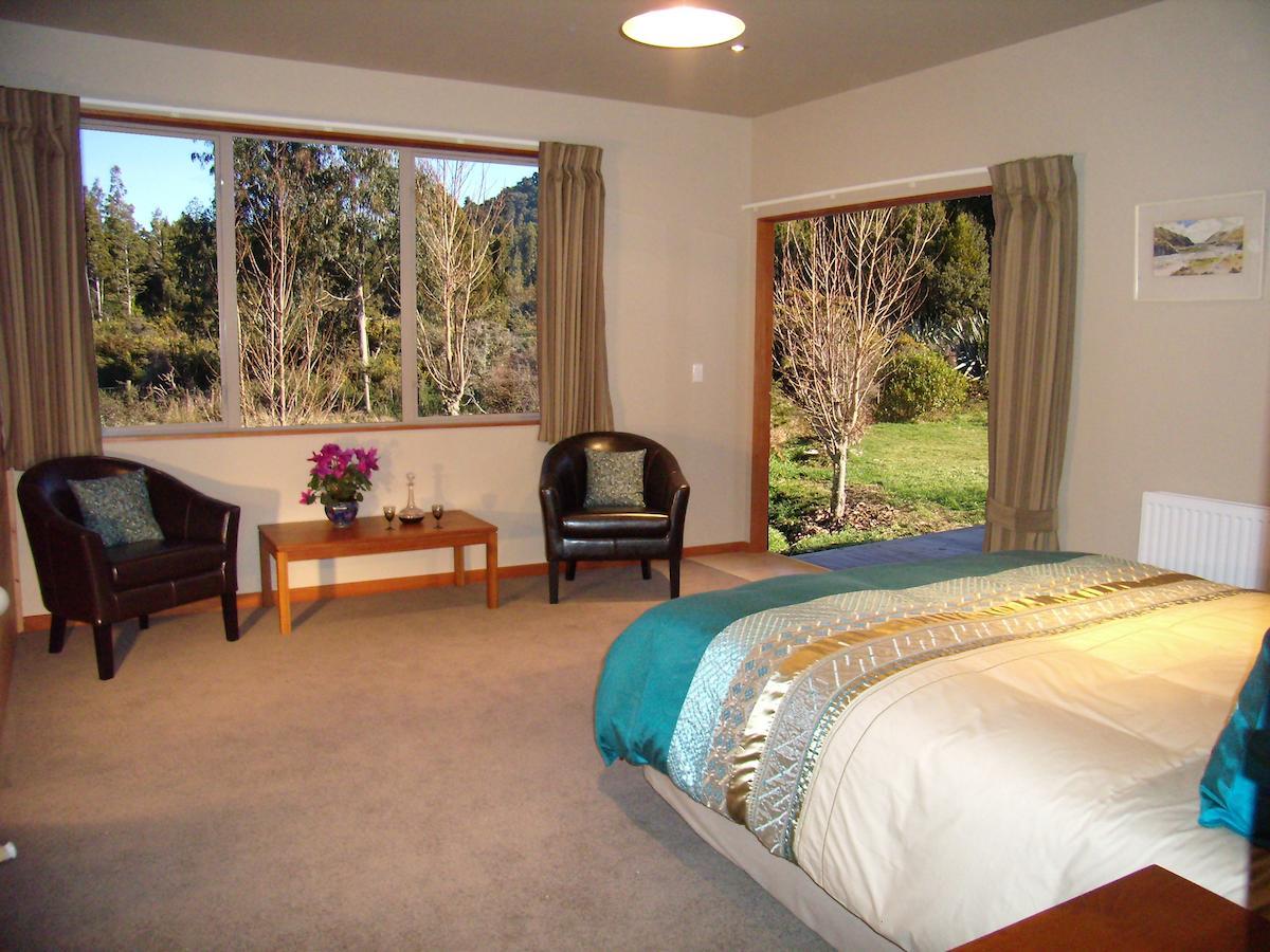Paramata Lodge Kakapotahi Ruang foto
